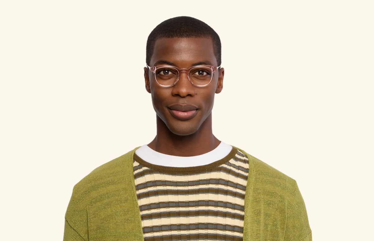 The Reese - LifeStyle 1 - Pair Eyewear