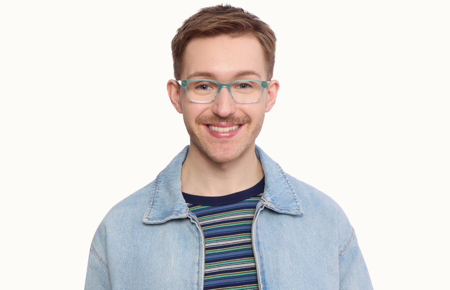The Finley - LifeStyle 1 - Pair Eyewear