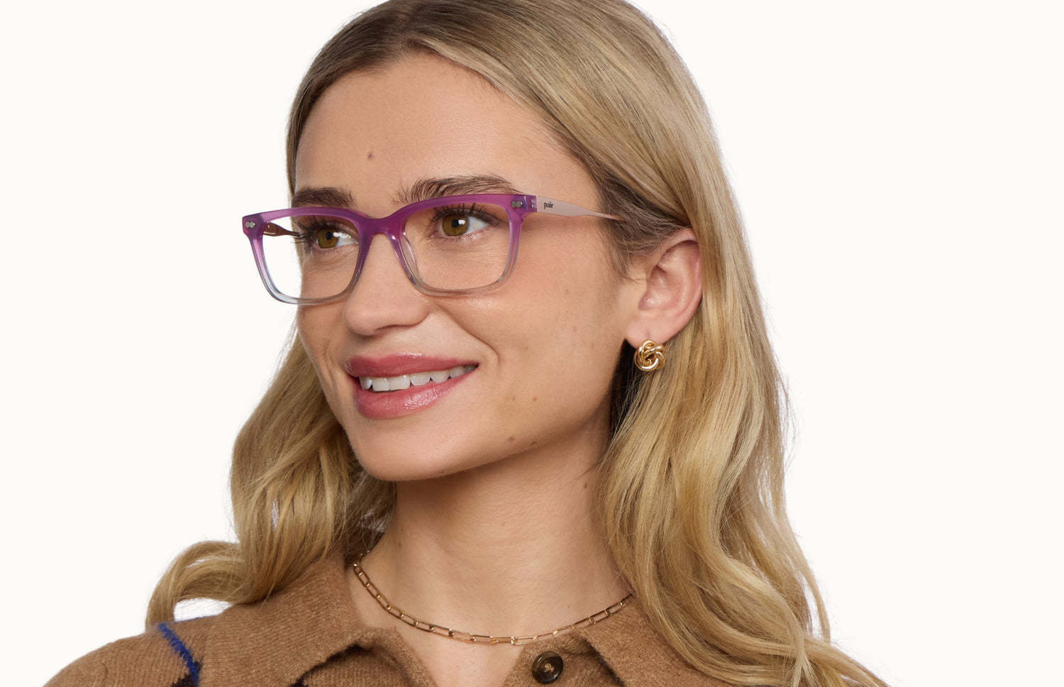 The Larkin - LifeStyle 2 - Pair Eyewear