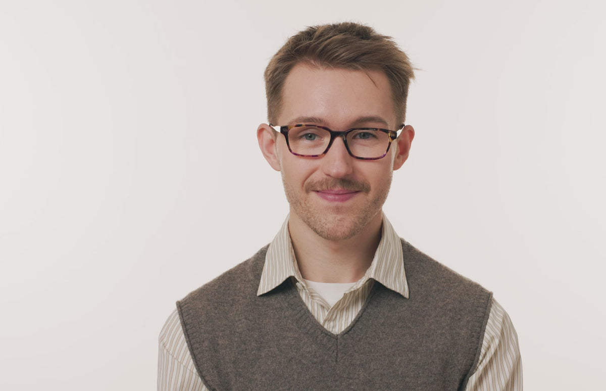 The Finley - LifeStyle Thumbnail 3 - Pair Eyewear