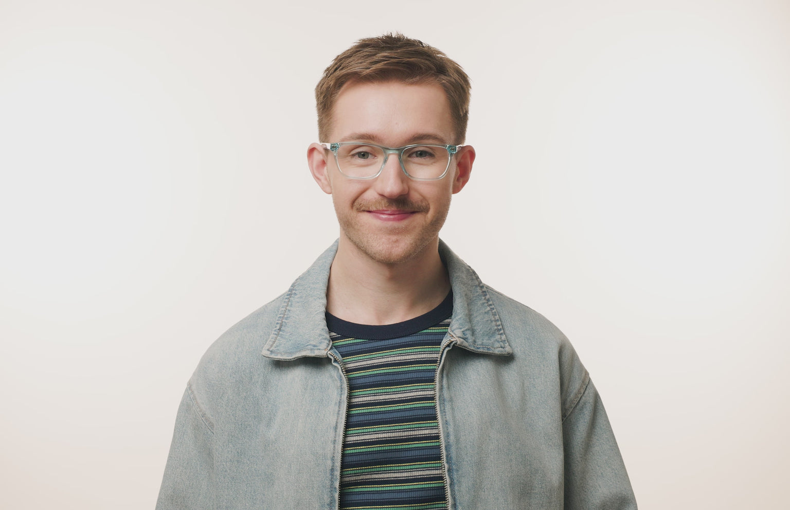 The Casper - Lensless - LifeStyle Thumbnail 2 - Pair Eyewear