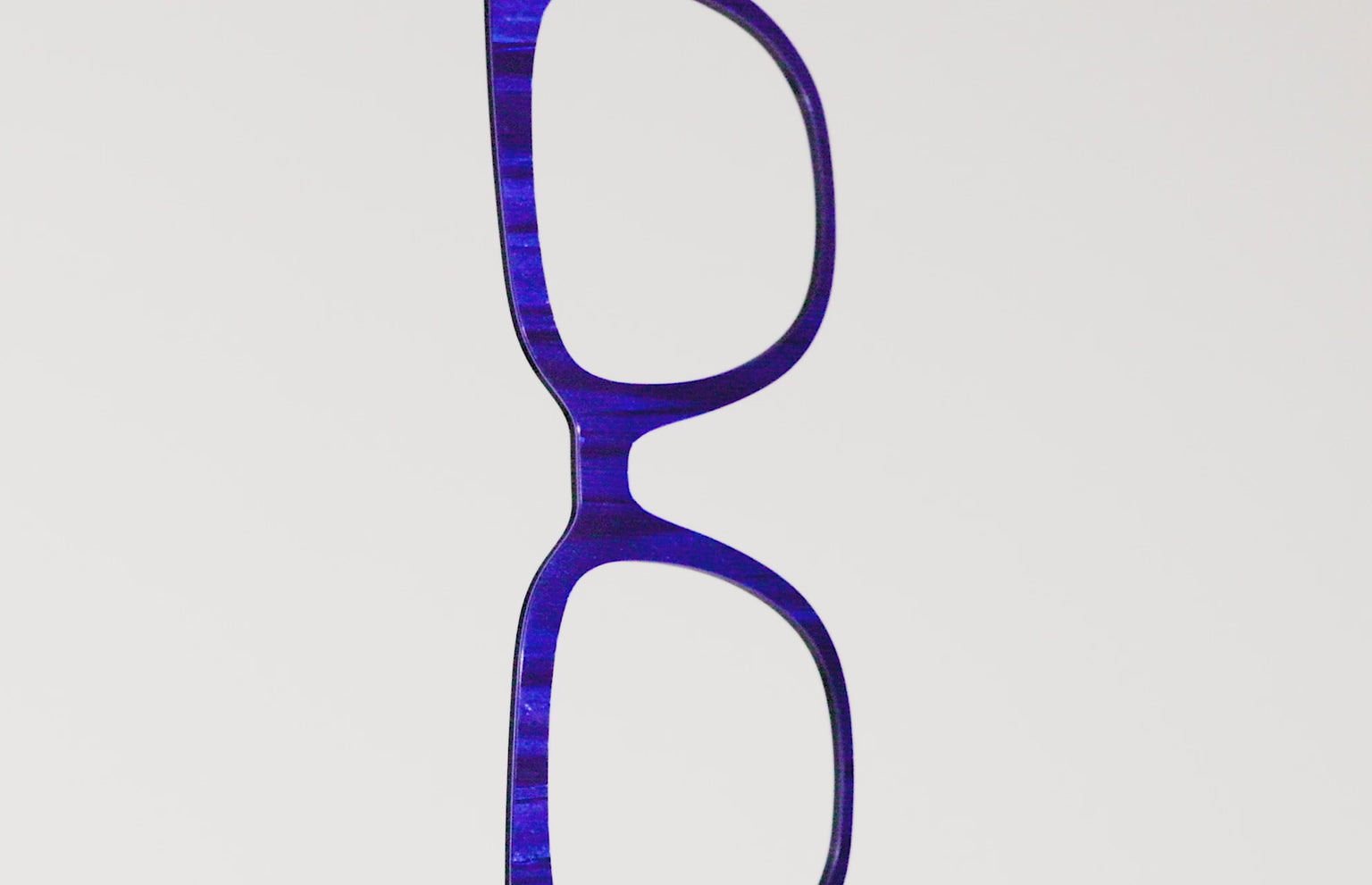 The Indigo Moire Stripes - LifeStyle Thumbnail Video1 - Pair Eyewear